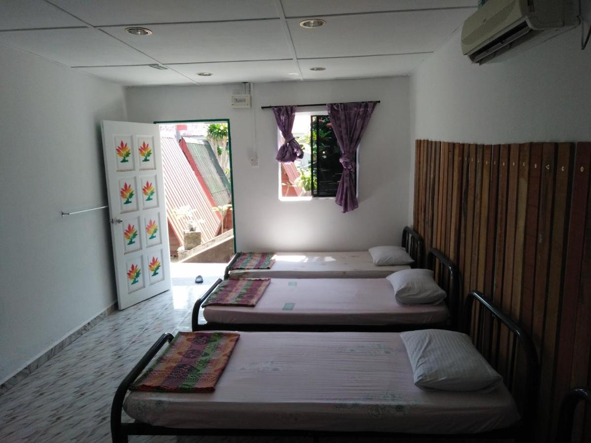 Nazri Nipah Camp Pangkor Kampung Teluk Nipah Quarto foto