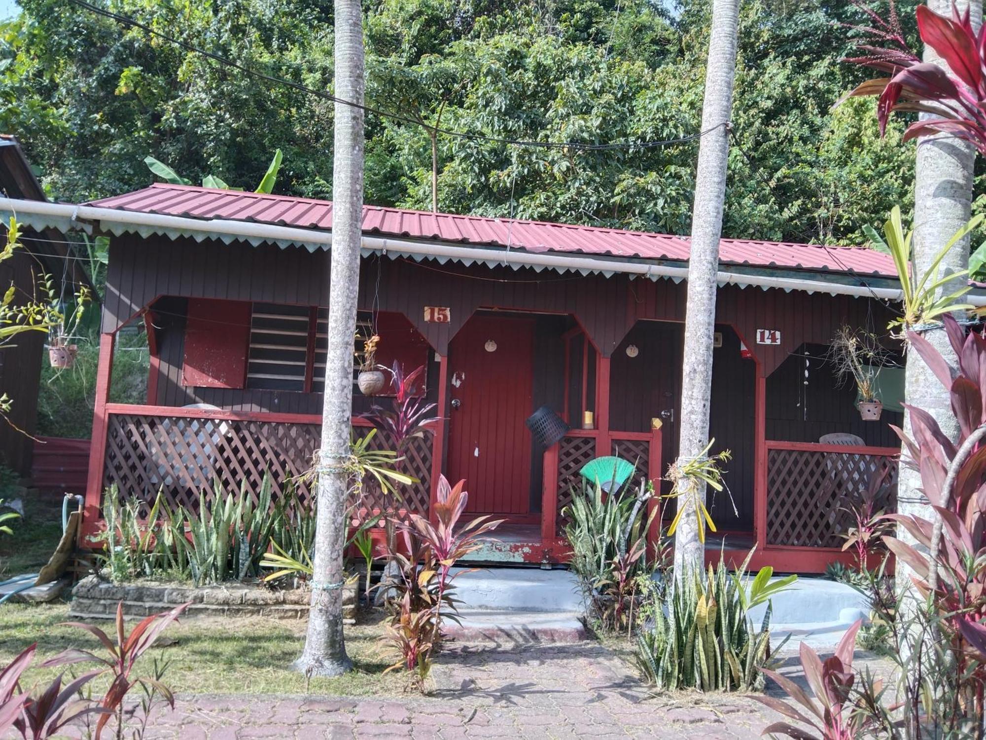Nazri Nipah Camp Pangkor Kampung Teluk Nipah Quarto foto